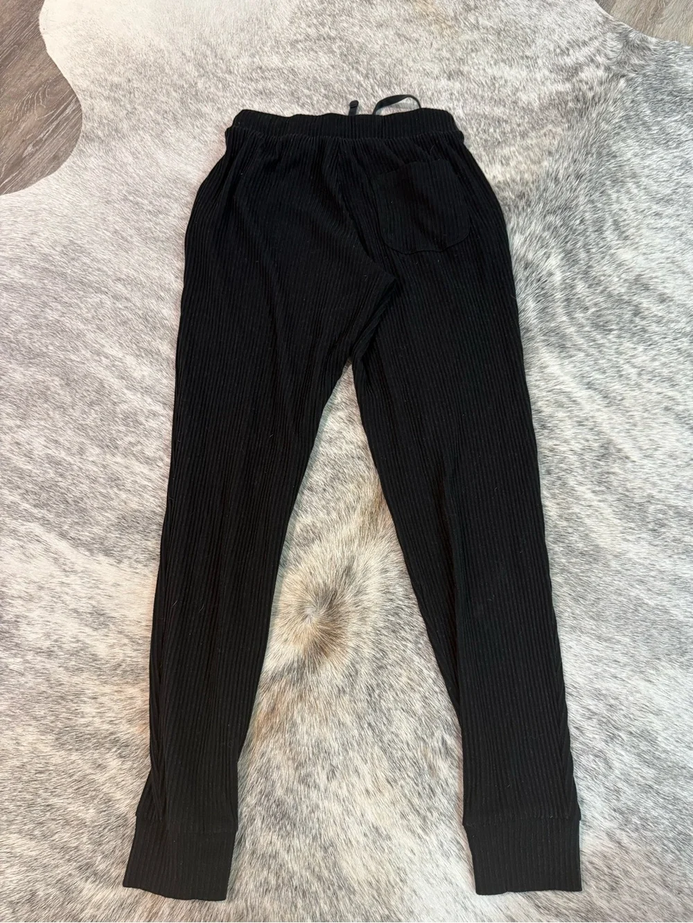 ALO Yoga Black Ribbed Slim Joggers with Drawstring
